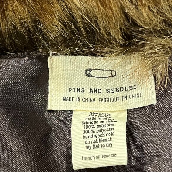 Pins & Needles Lined Faux Fur Wrap Stole, Beaver, OS - Picture 2 of 10